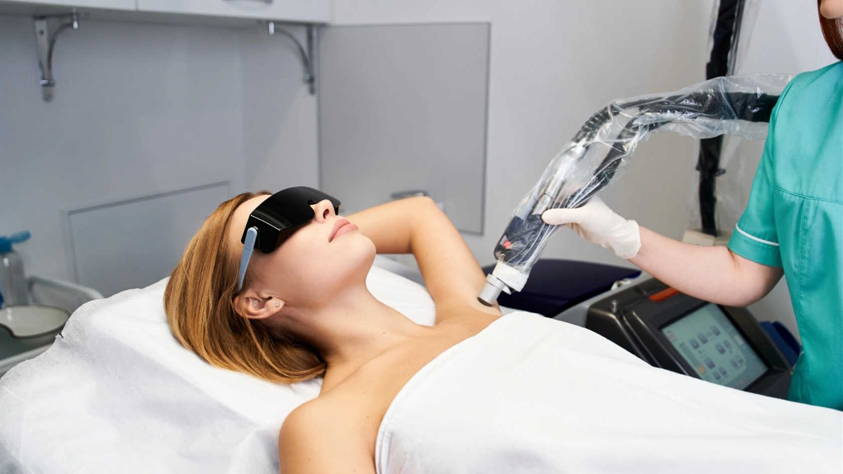 Lipoliza iniekcyjna - jak długo utrzymuje się efekt i od czego to zależy?